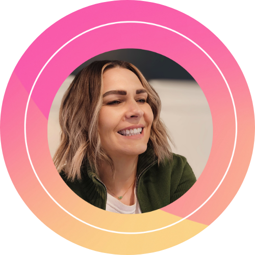Lynsie Samani logo